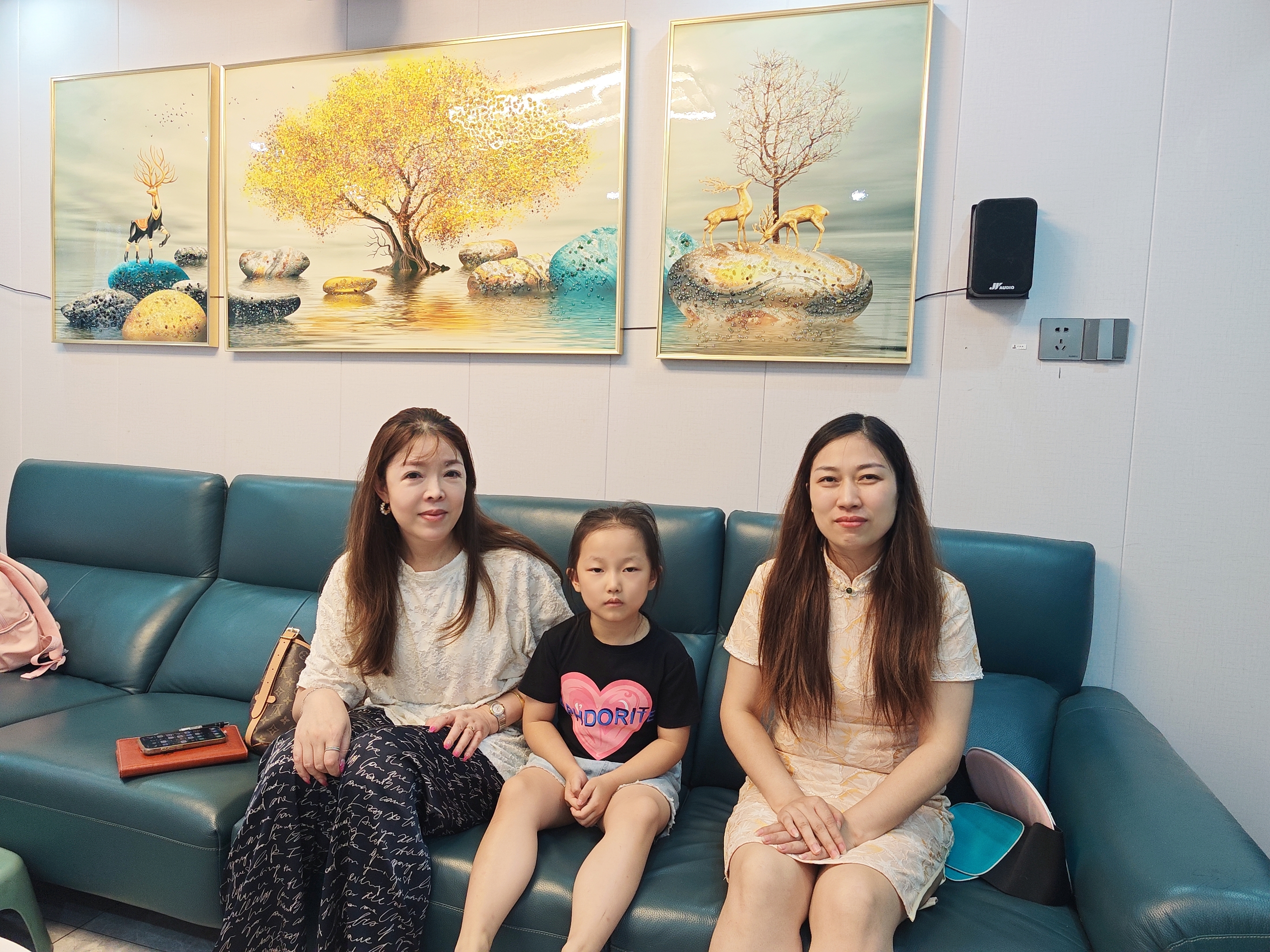 169ABDE1-4B3A-4B3F-9E03-D382A0F543ED-49599-00000968CFA33DEB